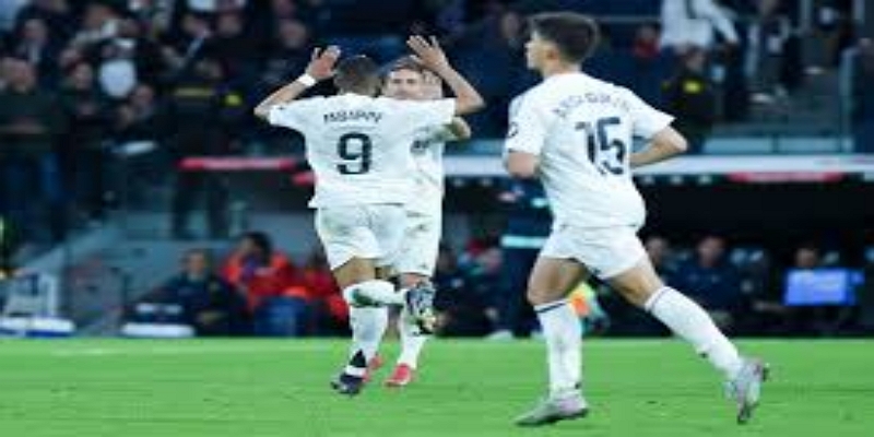 技术特点：全能型中场的极致演绎- 开云体育