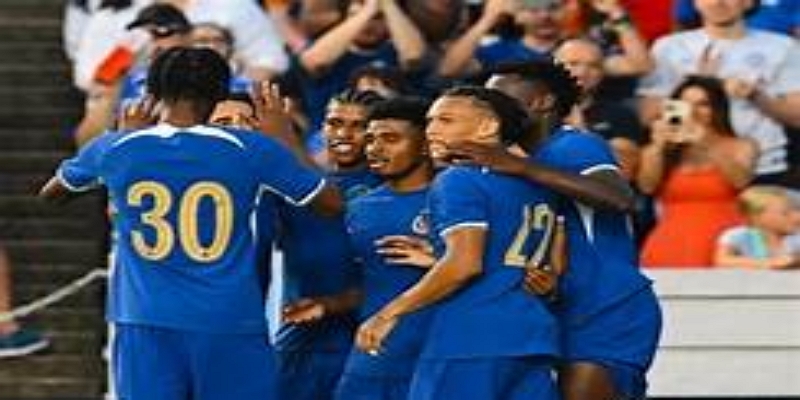 比赛背景与转会影响-开云体育